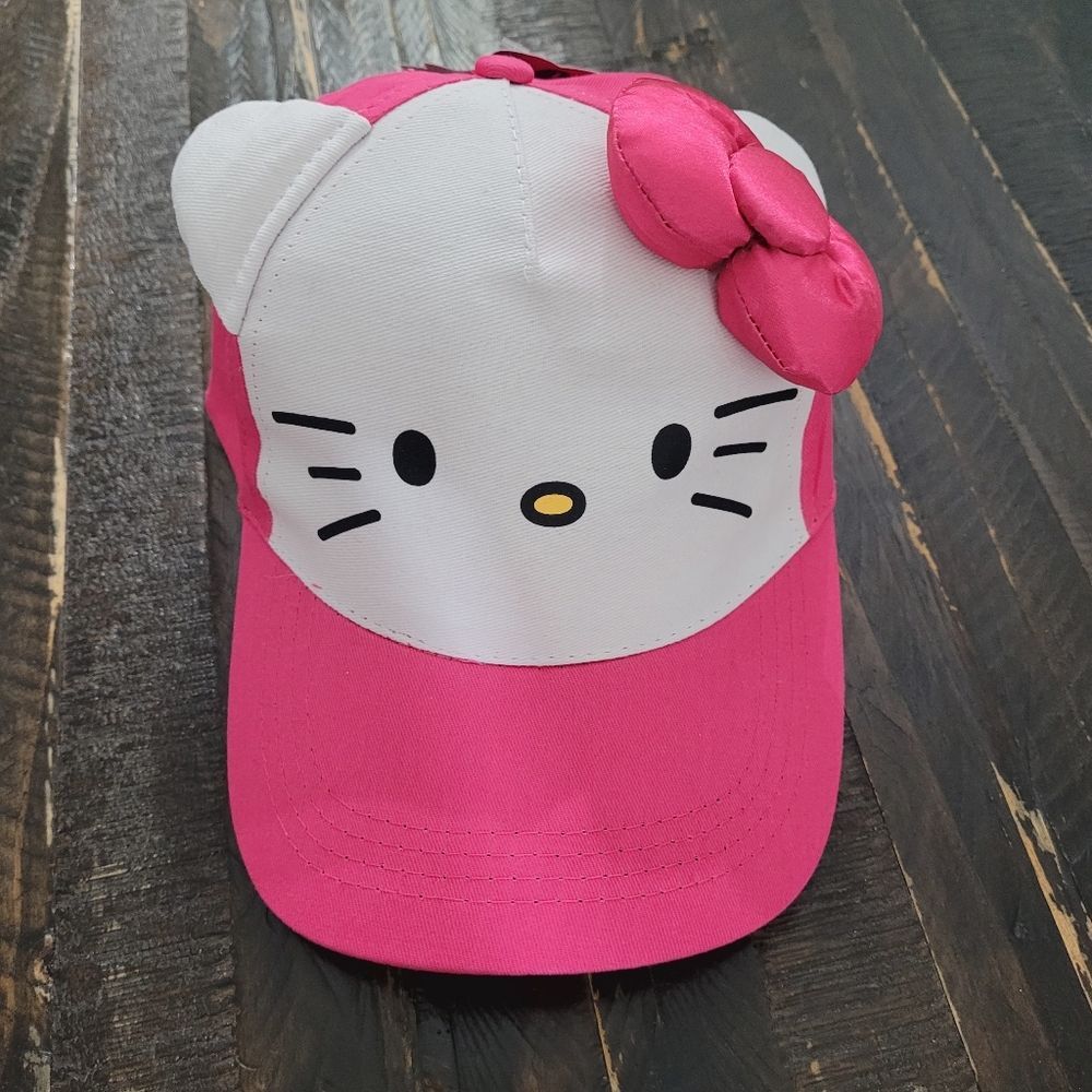 NEW Sanrio Hello Kitty 3D Bow Baseball Hat